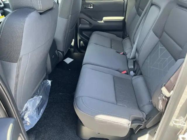 2026 Nissan Frontier Crew Cab SV 4x2