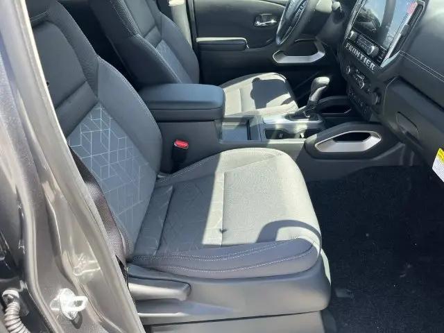 2026 Nissan Frontier Crew Cab SV 4x2