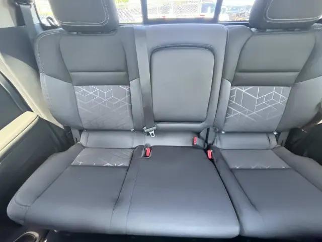 2026 Nissan Frontier Crew Cab SV 4x2