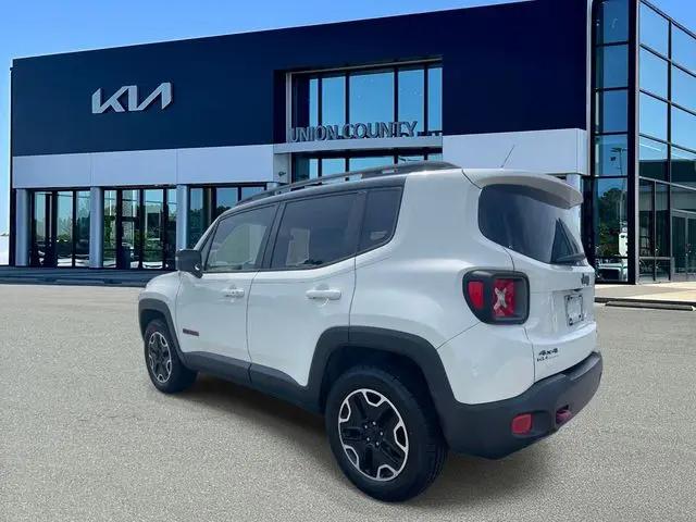 2016 Jeep Renegade Trailhawk