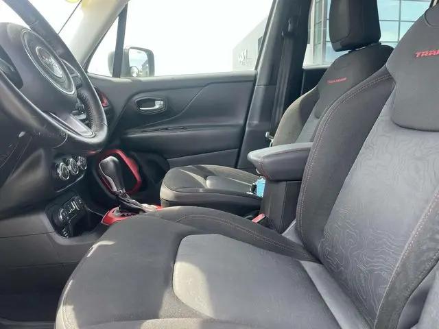 2016 Jeep Renegade Trailhawk