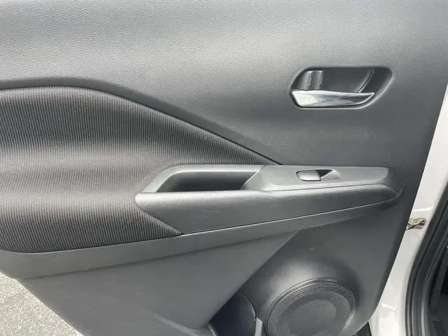 2021 Nissan Kicks SV Xtronic CVT