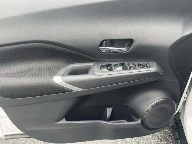 2021 Nissan Kicks SV Xtronic CVT