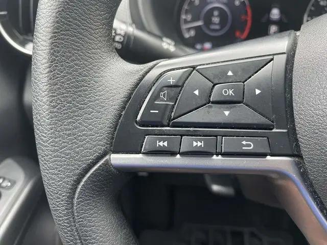 2021 Nissan Kicks SV Xtronic CVT