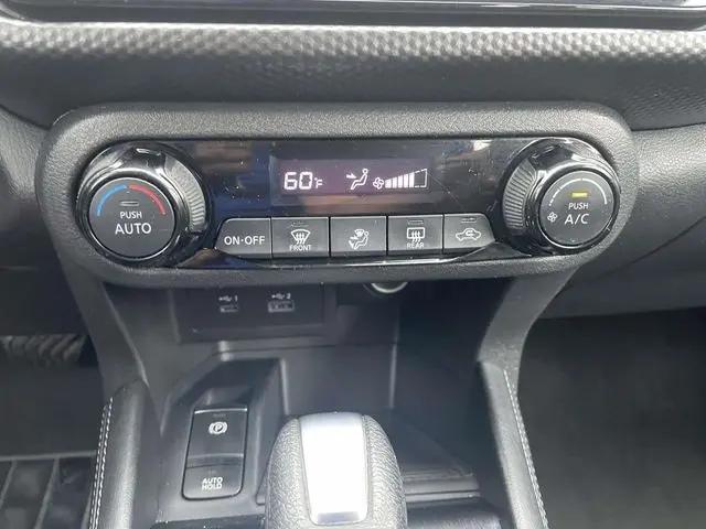 2021 Nissan Kicks SV Xtronic CVT