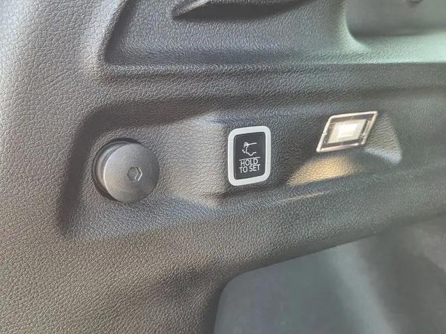 2025 Jeep Grand Cherokee L Altitude X 4x4