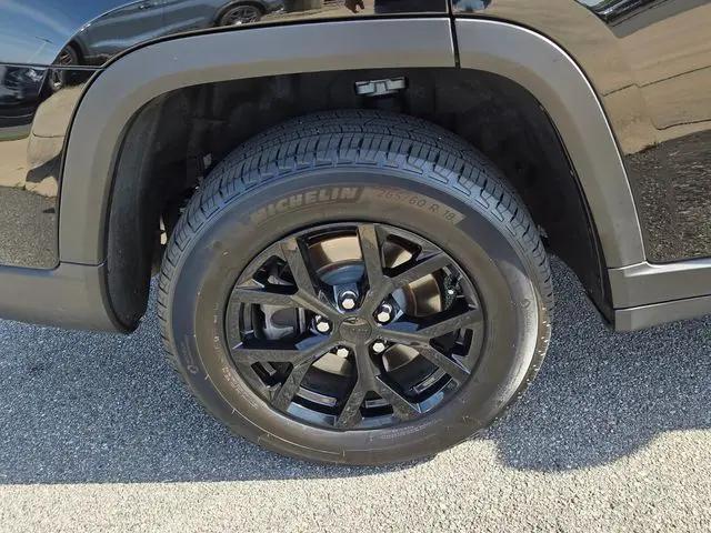 2025 Jeep Grand Cherokee L Altitude X 4x4