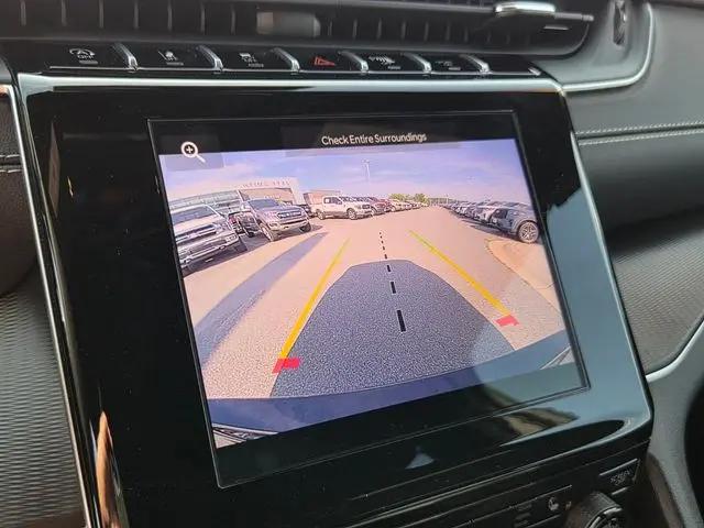 2025 Jeep Grand Cherokee L Altitude X 4x4