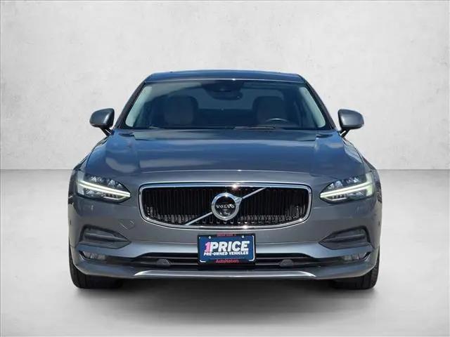 2018 Volvo S90 T5 Momentum