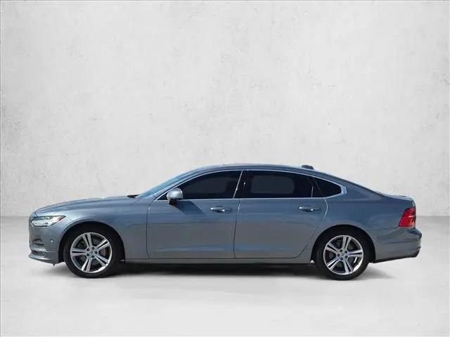 2018 Volvo S90 T5 Momentum