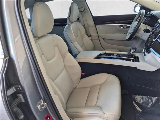 2018 Volvo S90 T5 Momentum