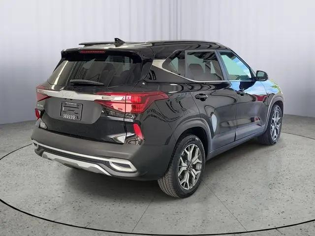 2022 Kia Seltos EX