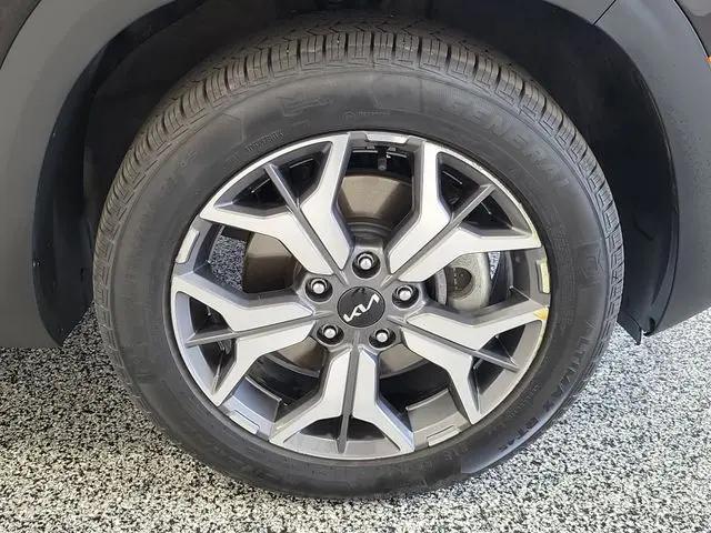 2022 Kia Seltos EX
