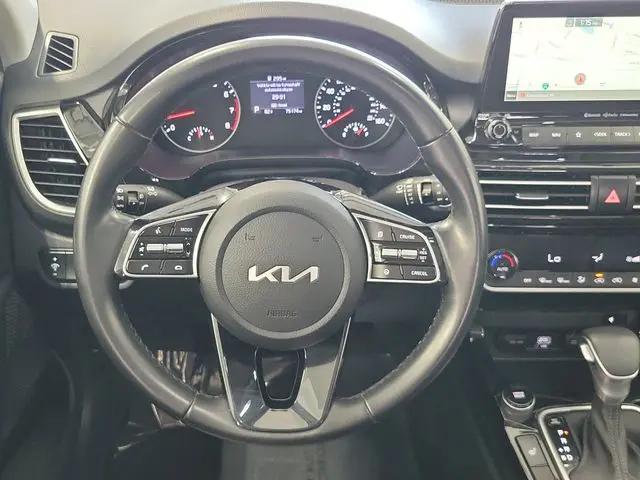 2022 Kia Seltos EX