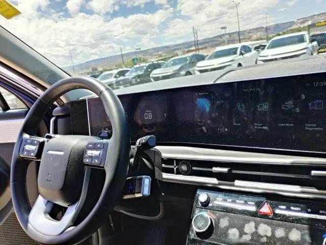 2025 Hyundai Santa Fe SEL