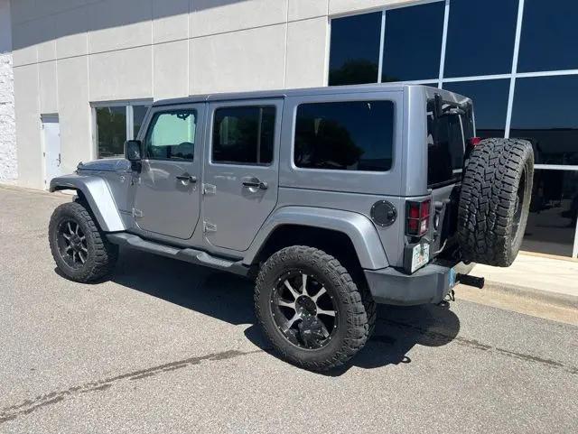 2017 Jeep Wrangler Unlimited Smoky Mountain 4x4