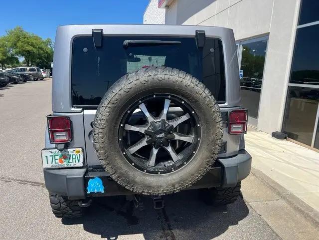 2017 Jeep Wrangler Unlimited Smoky Mountain 4x4