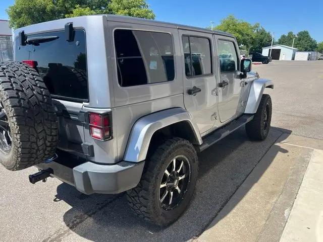 2017 Jeep Wrangler Unlimited Smoky Mountain 4x4