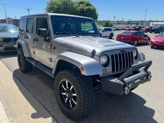 2017 Jeep Wrangler Unlimited Smoky Mountain 4x4