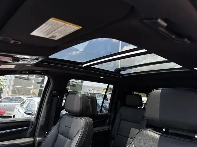 2021 GMC Yukon XL 4WD Denali