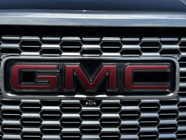 2021 GMC Yukon XL 4WD Denali