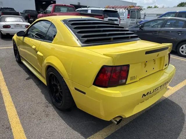 2003 Ford Mustang Mach 1