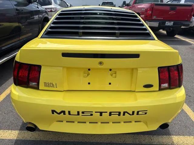 2003 Ford Mustang Mach 1