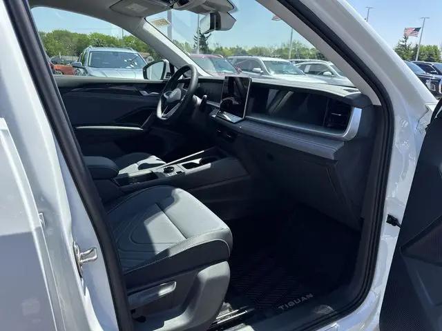 2026 Volkswagen Tiguan SE