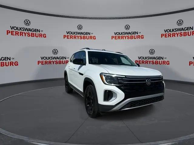 2026 Volkswagen Atlas Peak Edition