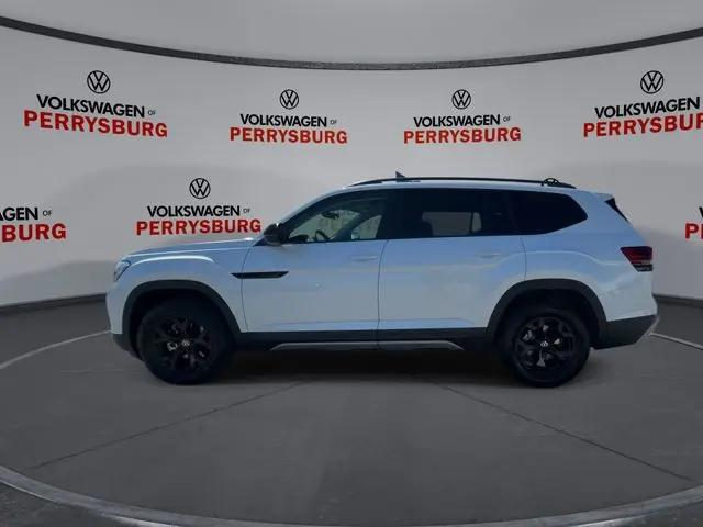 2026 Volkswagen Atlas Peak Edition