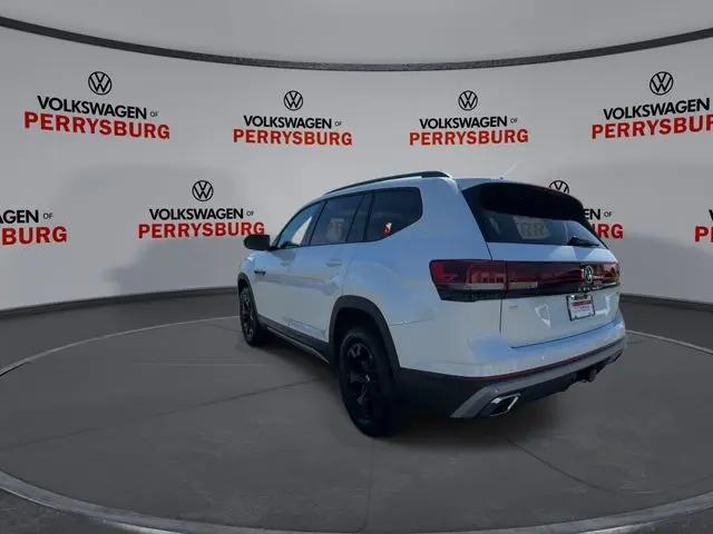 2026 Volkswagen Atlas Peak Edition