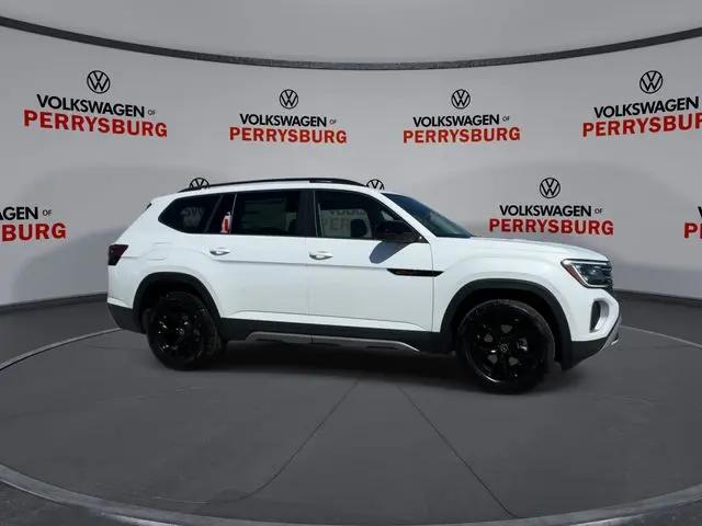 2026 Volkswagen Atlas Peak Edition