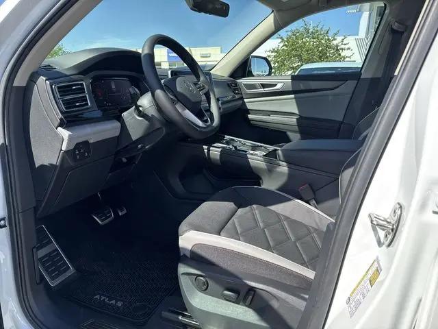 2026 Volkswagen Atlas Peak Edition