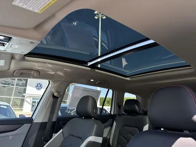 2026 Volkswagen Atlas Peak Edition