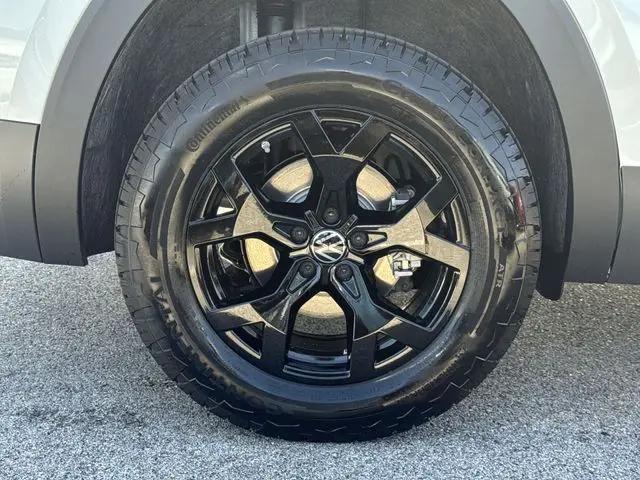 2026 Volkswagen Atlas Peak Edition