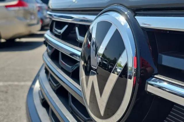 2026 Volkswagen Atlas Peak Edition