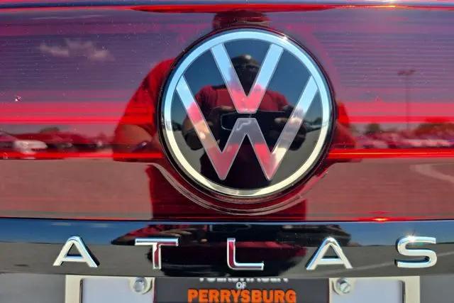 2026 Volkswagen Atlas Peak Edition