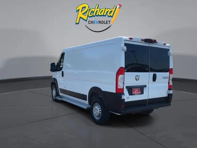 2025 Ram ProMaster 2500 Cargo Van Tradesman Low Roof 136" WB w/Pass Seat