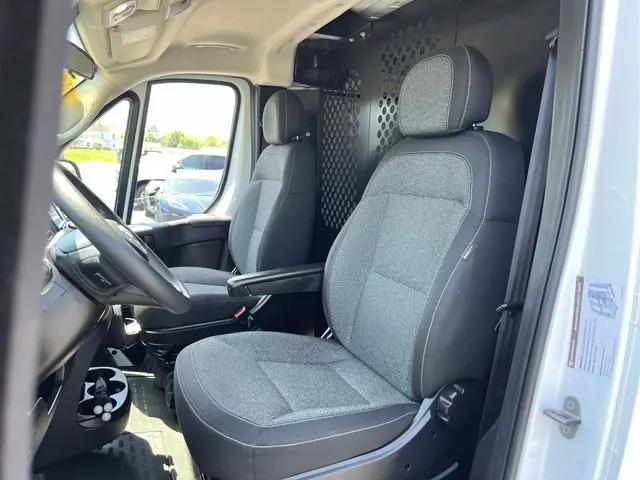 2025 Ram ProMaster 2500 Cargo Van Tradesman Low Roof 136" WB w/Pass Seat