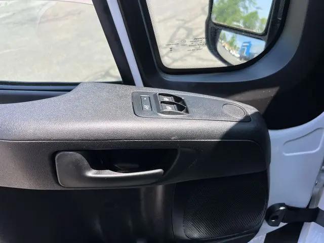 2025 Ram ProMaster 2500 Cargo Van Tradesman Low Roof 136" WB w/Pass Seat