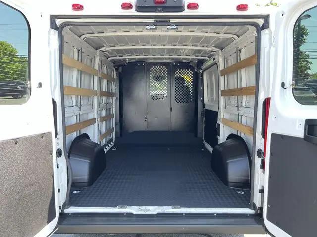 2025 Ram ProMaster 2500 Cargo Van Tradesman Low Roof 136" WB w/Pass Seat