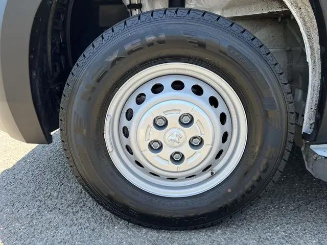 2025 Ram ProMaster 2500 Cargo Van Tradesman Low Roof 136" WB w/Pass Seat