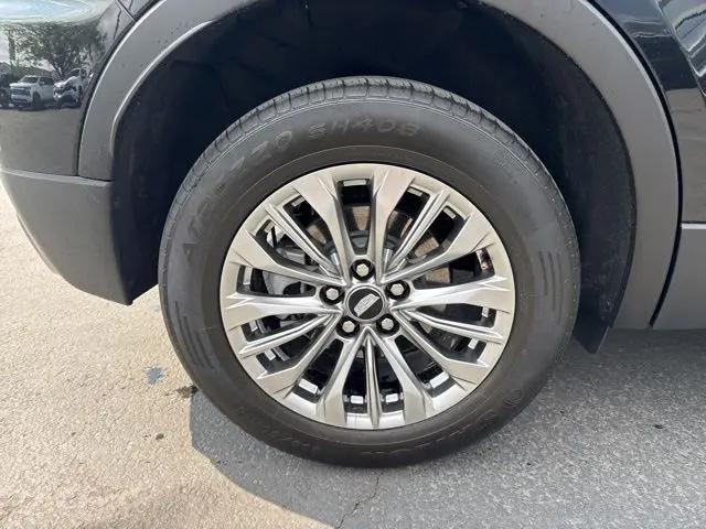 2025 Cadillac XT4 AWD Premium Luxury