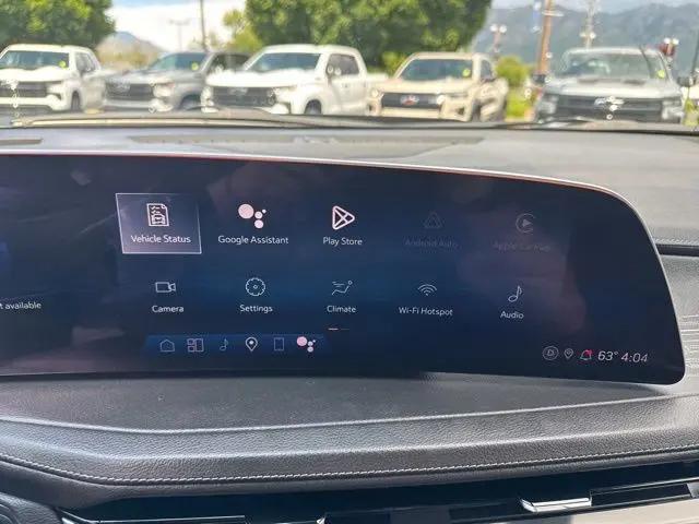 2025 Cadillac XT4 AWD Premium Luxury