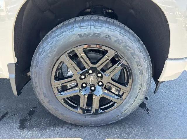 2026 Chevrolet Silverado 1500 4WD Crew Cab Short Bed RST
