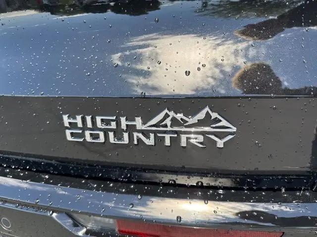 2026 Chevrolet Traverse AWD High Country