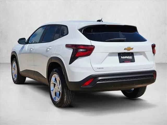 2026 Chevrolet Trax FWD LS