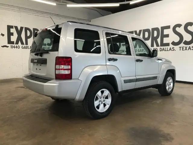 2010 Jeep Liberty Sport