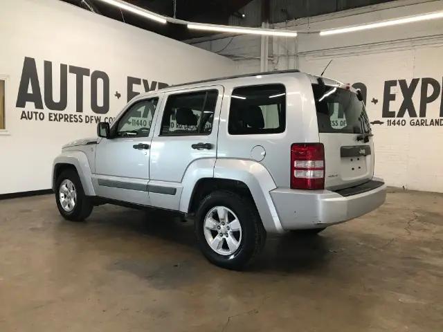 2010 Jeep Liberty Sport