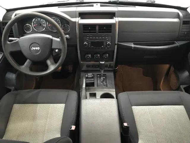 2010 Jeep Liberty Sport